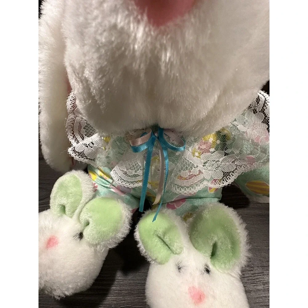 Playful Plush Chrisha Easter Bunny Rabbit Stuffed Animal W/Bunny‎ Slippers TAGS